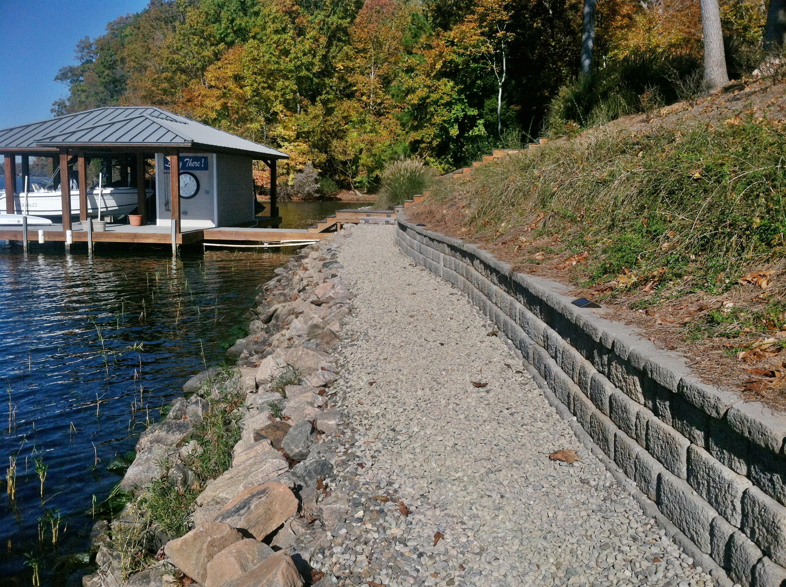 Je Retaining Wall Stone Path_edited